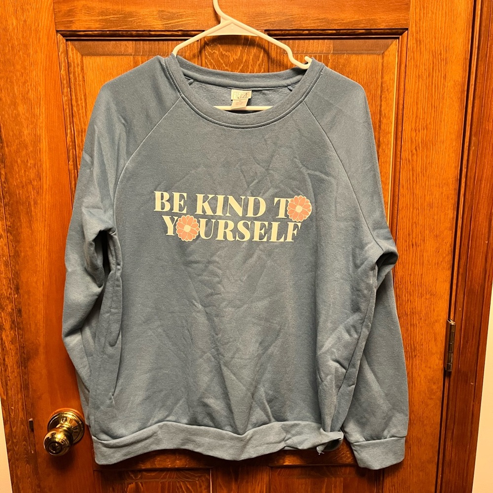 Lightweight sweatshirt